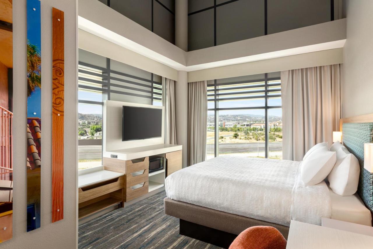 Hampton Inn & Suites San Mateo-San Francisco Airport Bagian luar foto